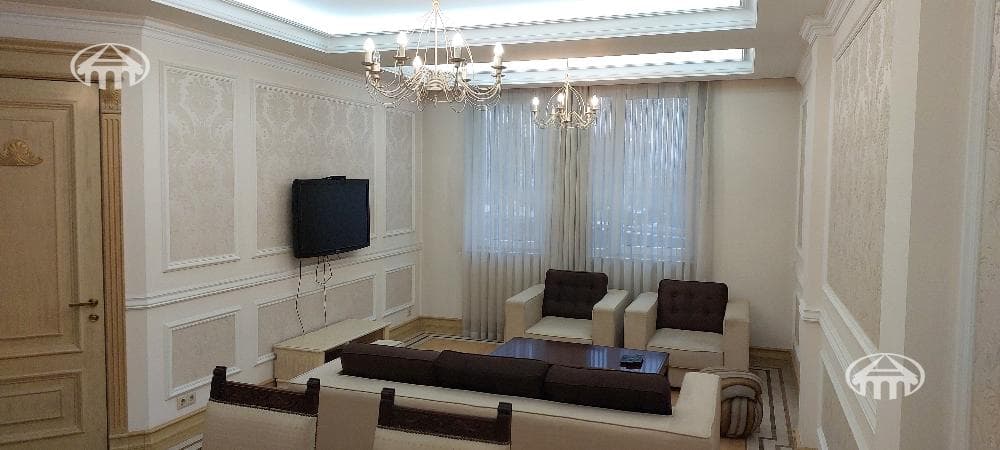 Квартира · 3 комн. · 85 м² · Кентрон