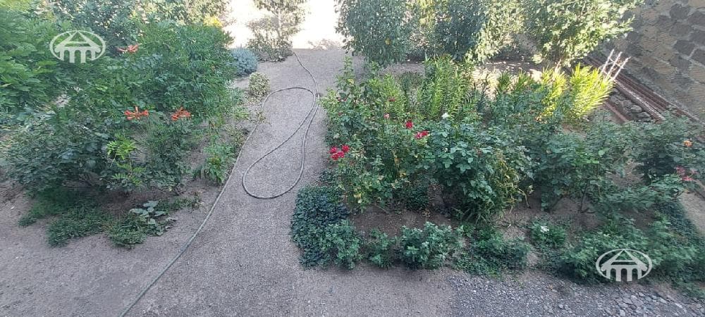 Առանձնատուն · 5 սեն. · 507 մ² · Վաղարշապատ