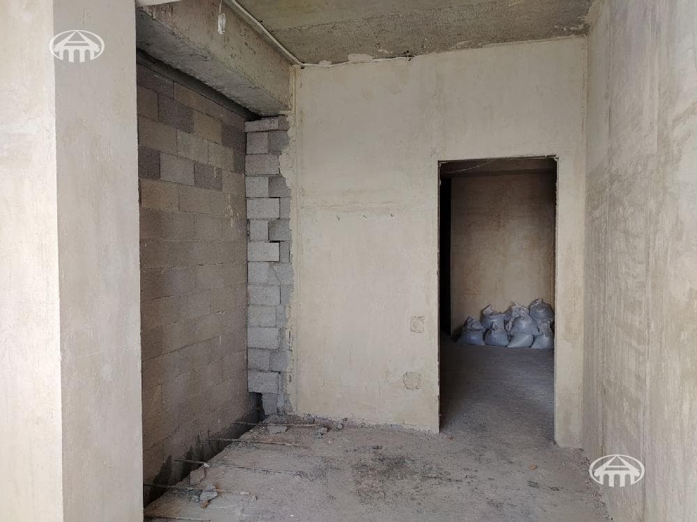 Apartment · 2 rooms · 65 m² · Kentron
