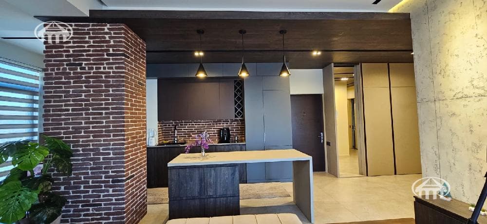 Apartment · 3 rooms · 82 m² · Arabkir