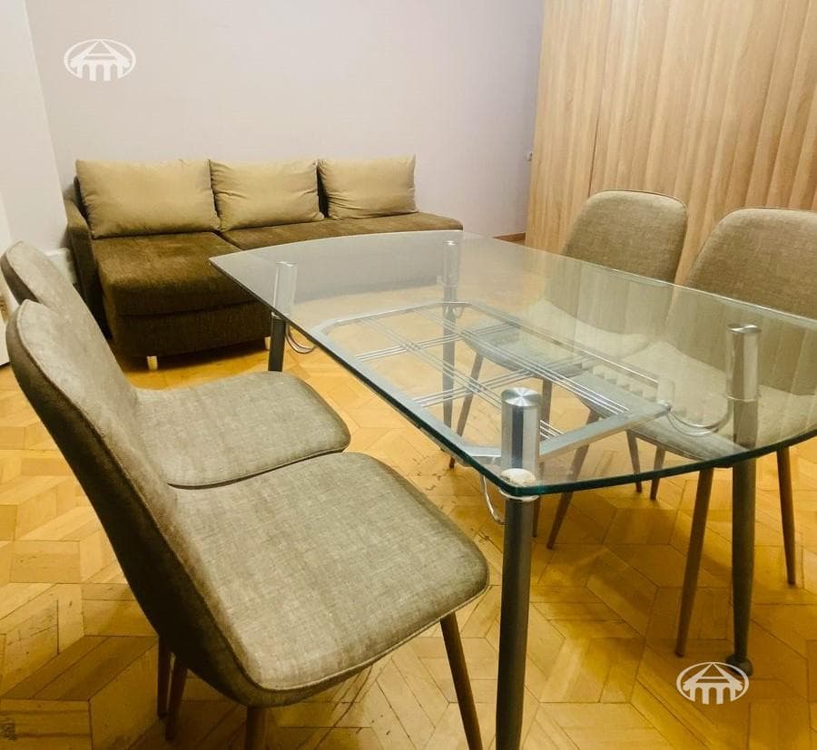 Квартира · 1 комн. · 37 м² · Кентрон