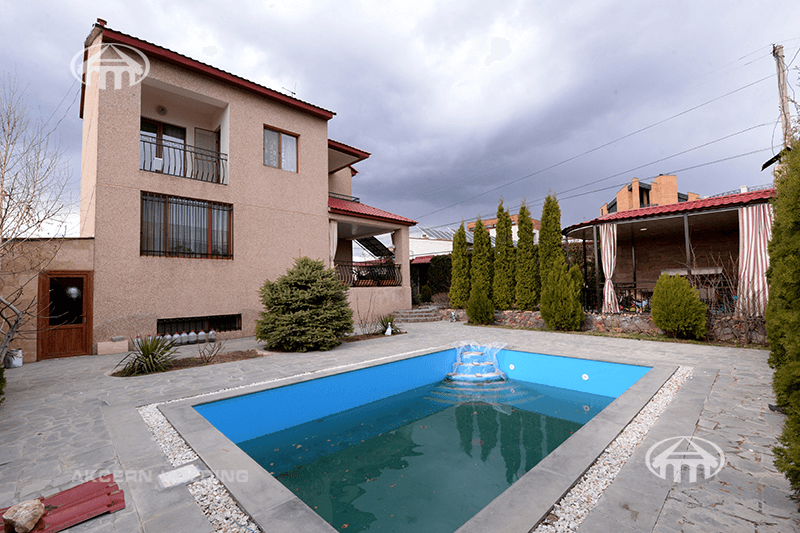 Mansion · 6 rooms · 400 m² · Nor Nork