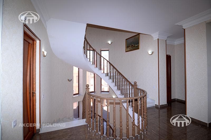 Особняк · 7 комн. · 575 м² · Давташен