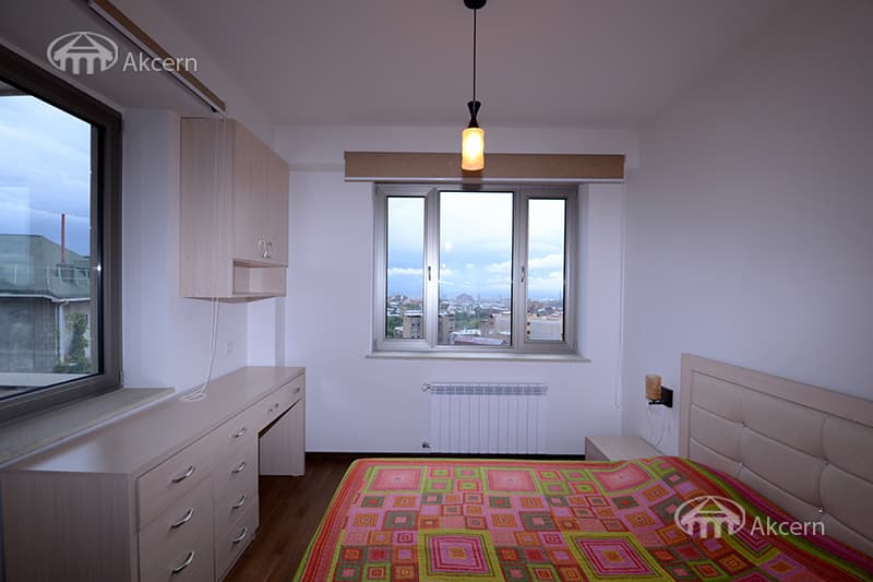 Apartment · 2 rooms · 54 m² · Kentron — photo 17 / 24
