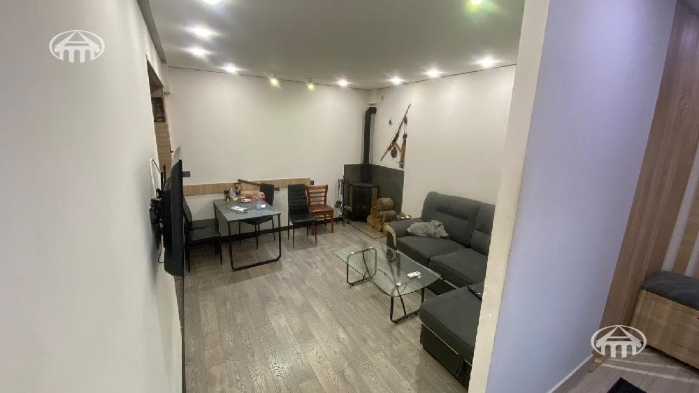 Квартира · 2 комн. · 50 м² · Кентрон