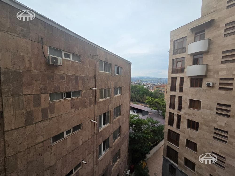 Apartment · 4 rooms · 157 m² · Arabkir