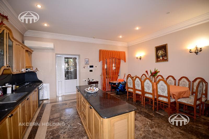Mansion · 7 rooms · 500 m² · Malatia-Sebastia
