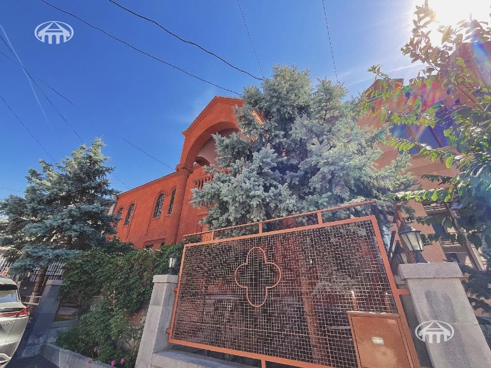Mansion · 9 rooms · 680 m² · Arabkir — photo 47 / 47