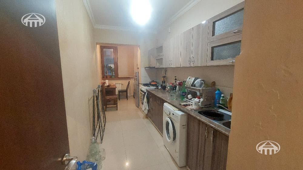 Apartment · 3 rooms · 81 m² · Davtashen