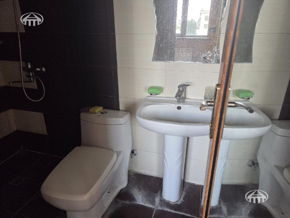 Hotel · 9 rooms · 390 m² · Ajapnyak