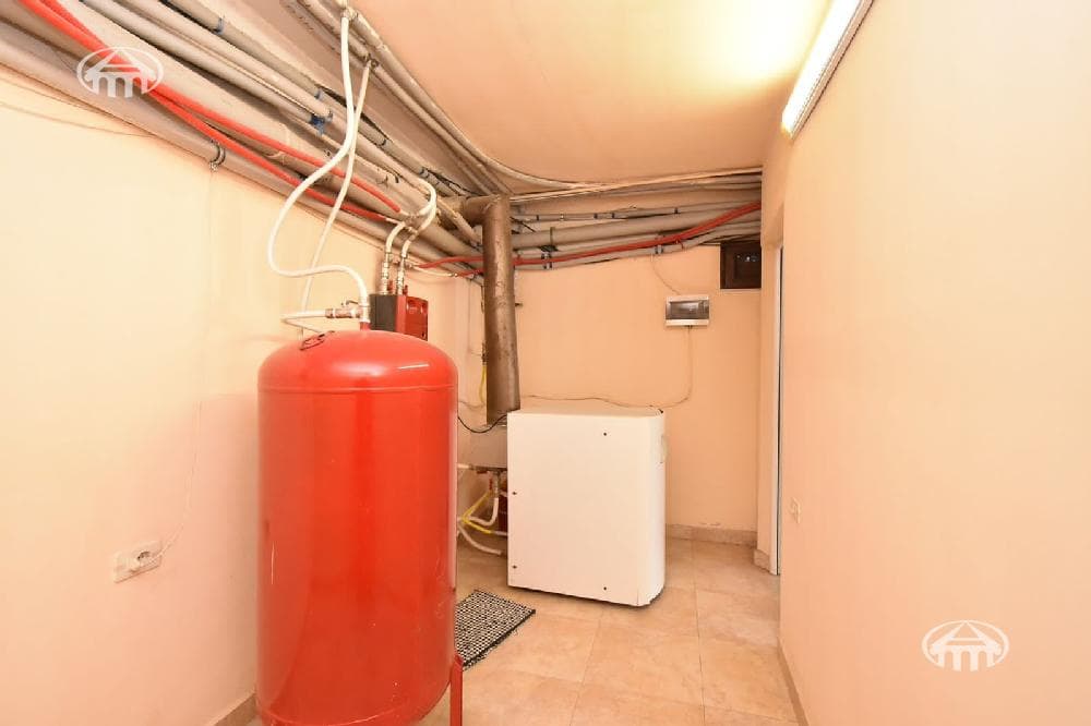 Особняк · 5 комн. · 416 м² · Давташен