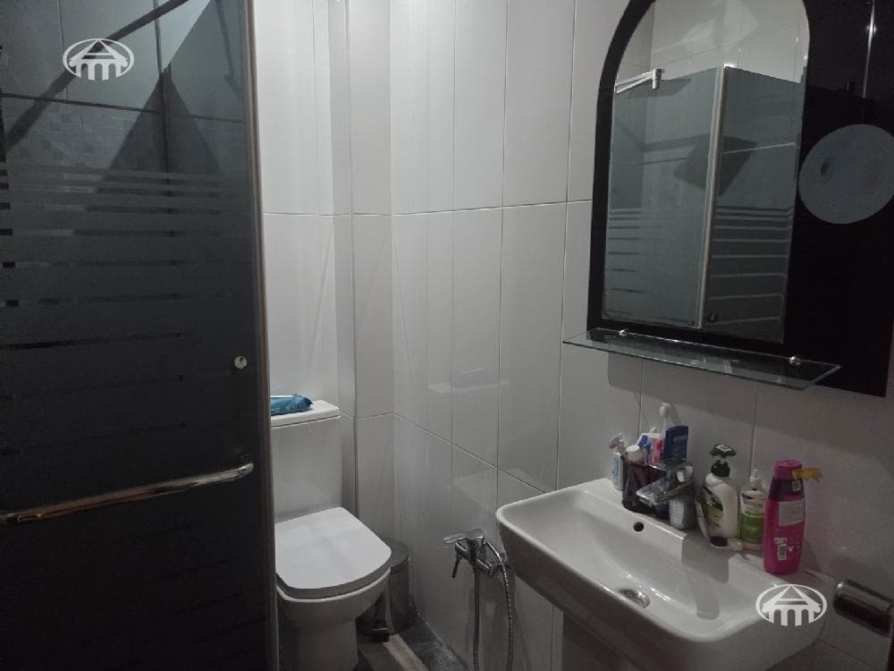 Особняк · 5 комн. · 280 м² · Аджапняк
