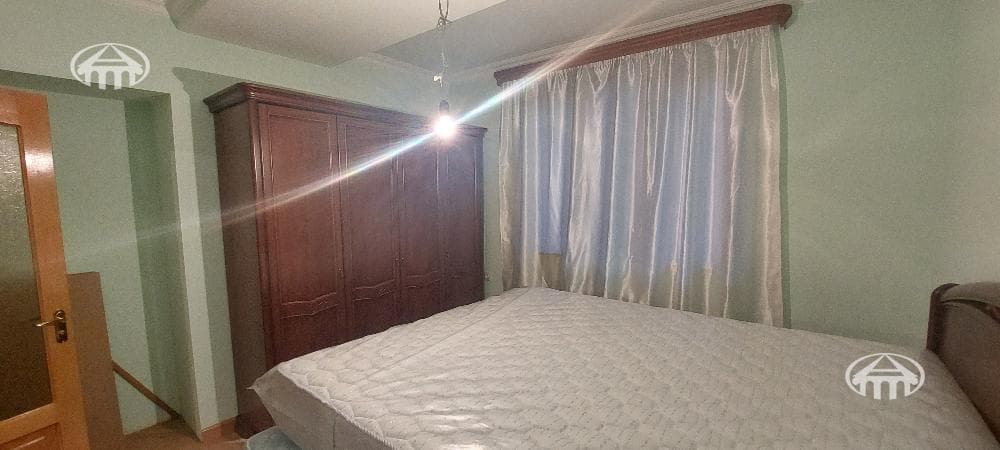 Apartment · 3 rooms · 84 m² · Kentron