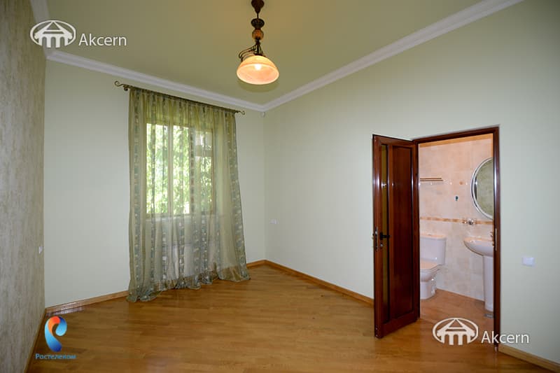 Mansion · 5 rooms · 586 m² · Avan — photo 10 / 34