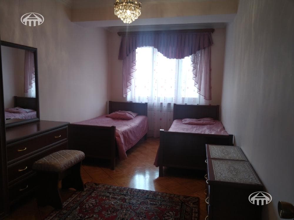 Apartment · 3 rooms · 98 m² · Arabkir