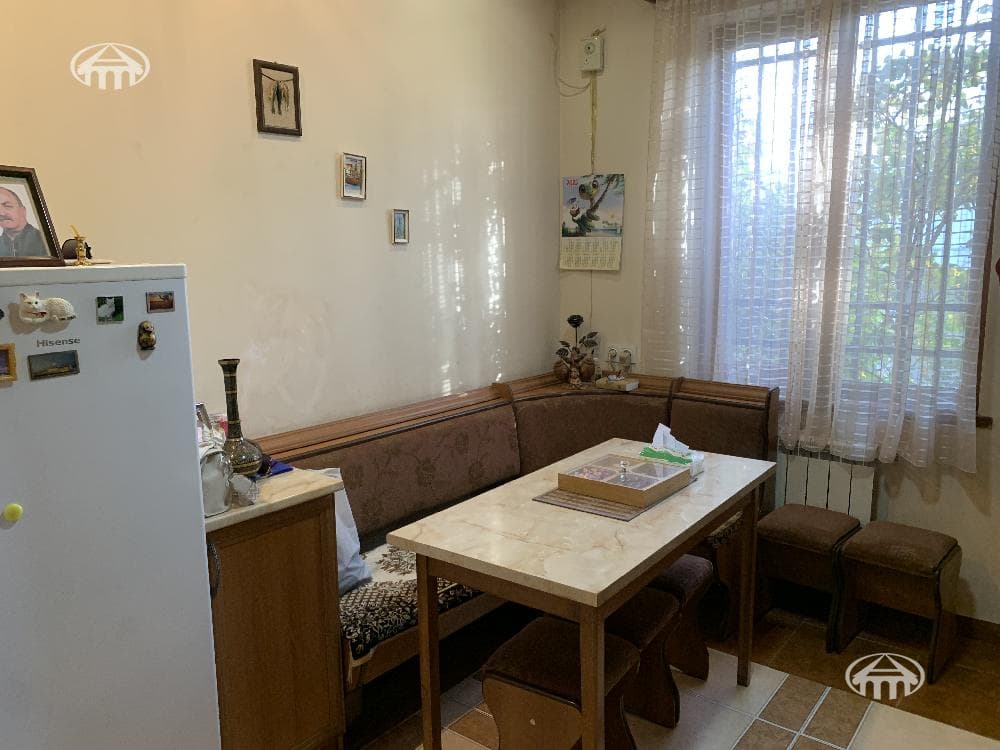 Дом · 3 комн. · 241 м² · Малатия-Себастия