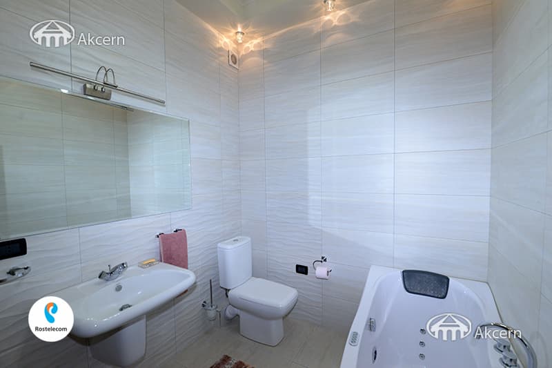 Квартира · 4 комн. · 190 м² · Арабкир