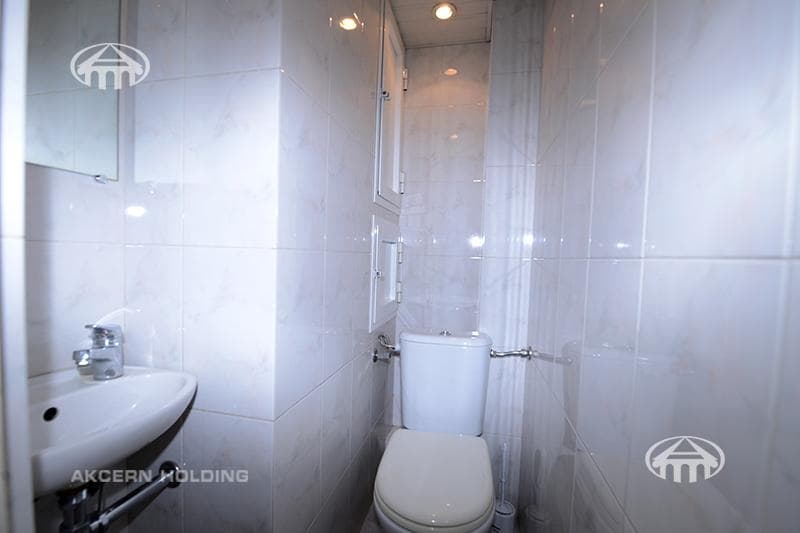 Բնակարան · 5 սեն. · 140 մ² · Կենտրոն