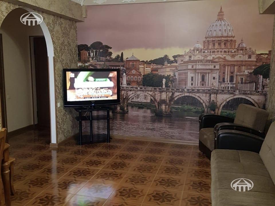 Apartment · 1 rooms · 46 m² · Kentron