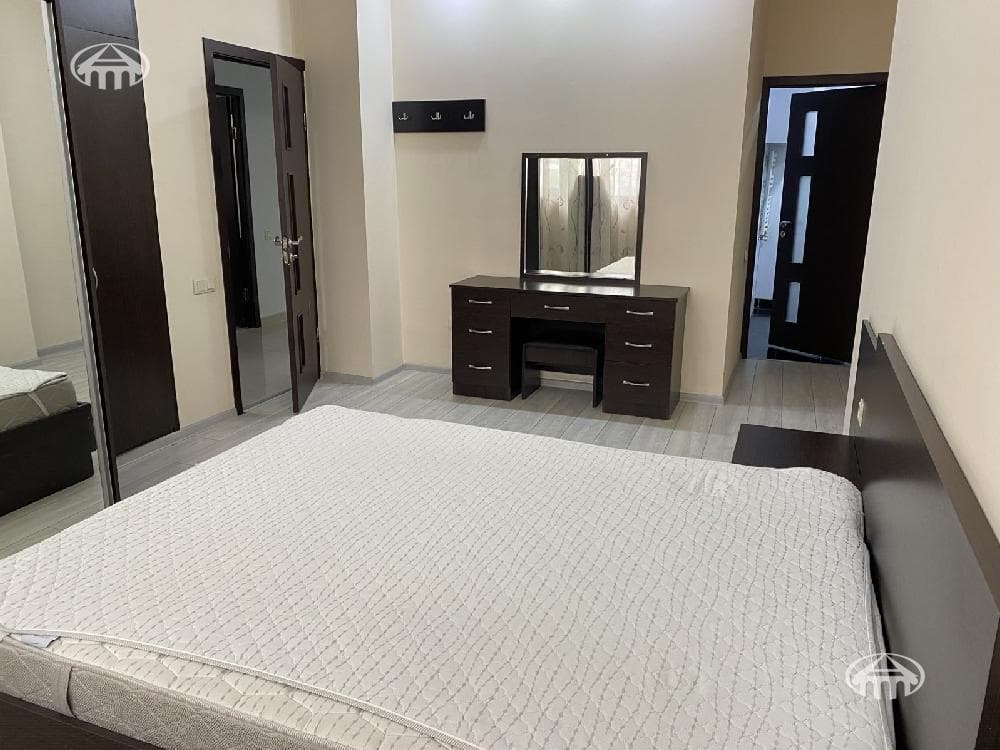 Квартира · 3 комн. · 105 м² · Арабкир