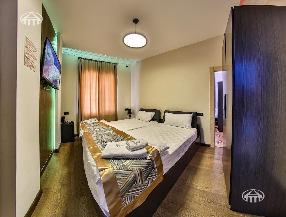 Особняк · 6 комн. · 372 м² · Норк-Мараш