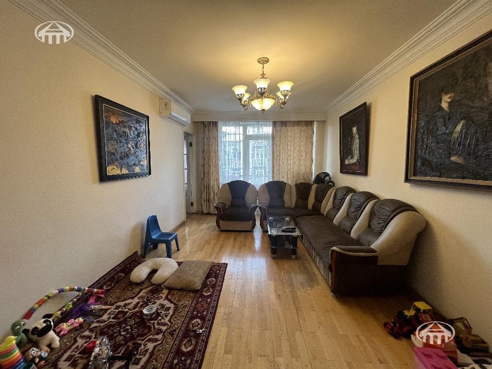 Квартира · 4 комн. · 95 м² · Арабкир