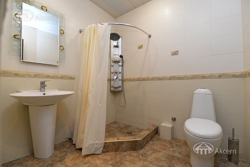 Особняк · 5 комн. · 282 м² · Кентрон