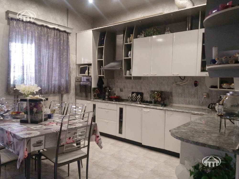 Առանձնատուն · 5 սեն. · 510 մ² · Էրեբունի