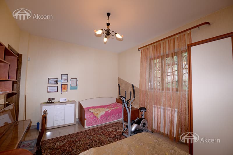 Особняк · 5 комн. · 270 м² · Канакер-Зейтун