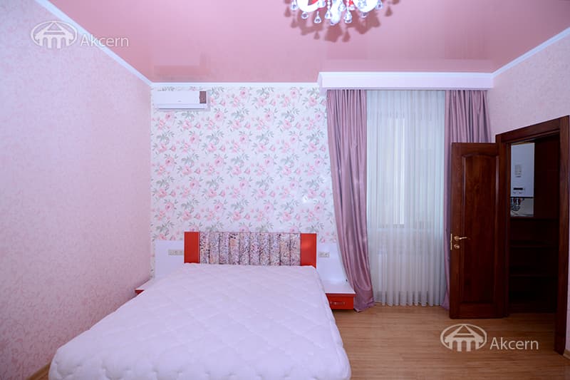 Квартира · 4 комн. · 133 м² · Арабкир
