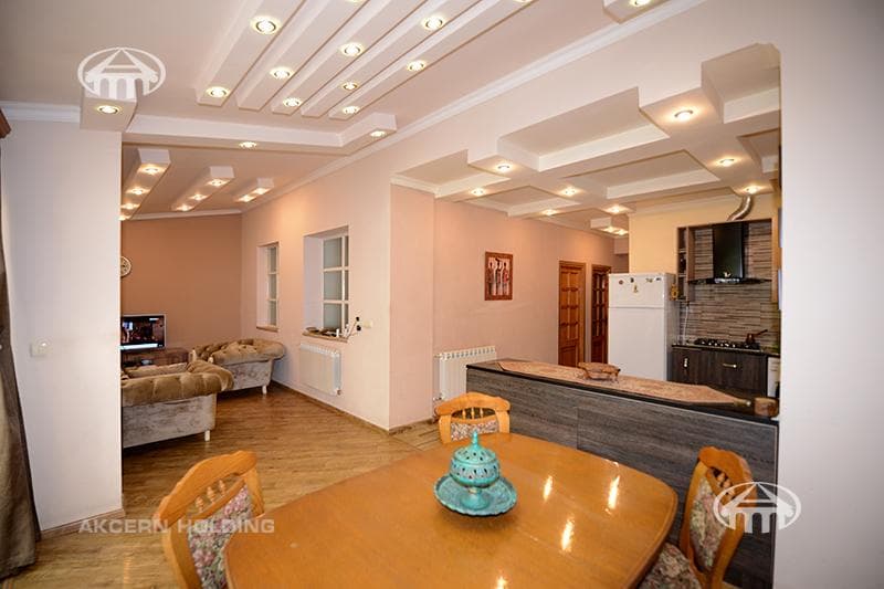 House · 4 rooms · 119 m² · Arabkir