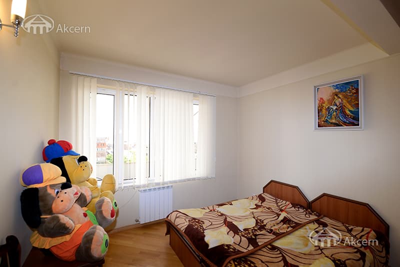 Квартира · 5 комн. · 187 м² · Канакер-Зейтун