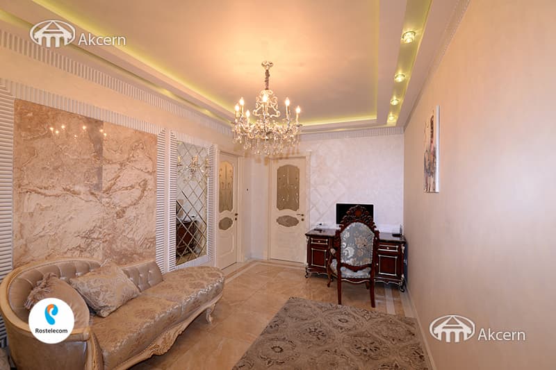 Квартира · 4 комн. · 180 м² · Кентрон