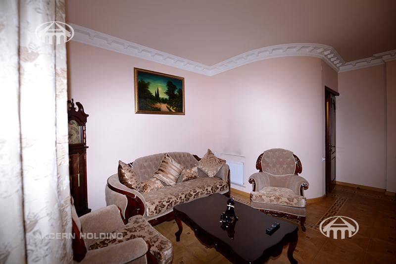 Apartment · 4 rooms · 135 m² · Arabkir