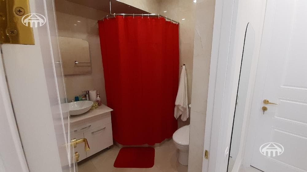 Apartment · 2 rooms · 68 m² · Kentron — photo 3 / 13