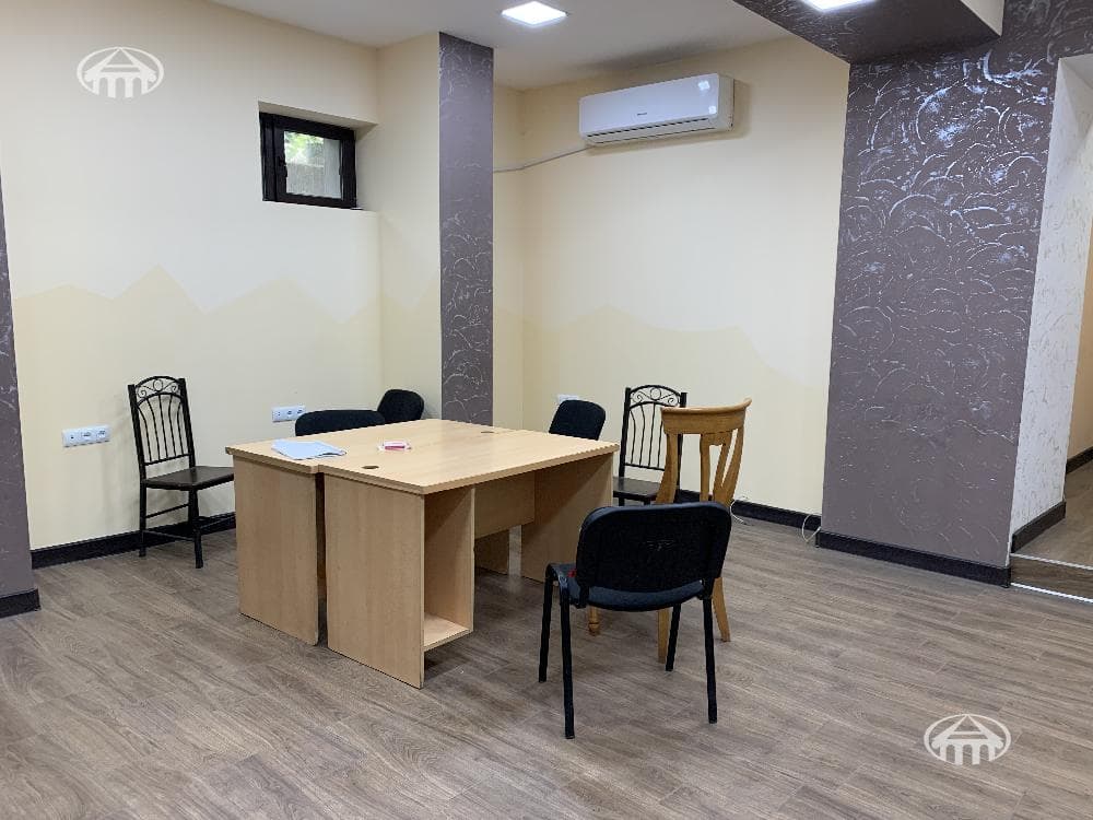 Офис · 70 м² · Кентрон