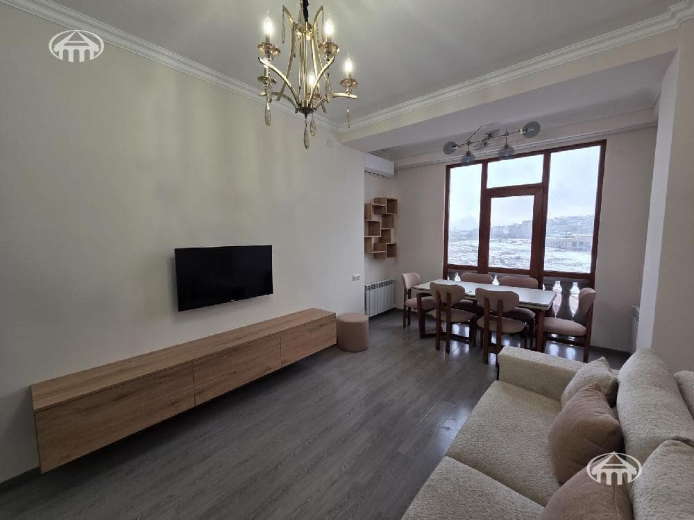 Квартира · 2 комн. · 56 м² · Арабкир