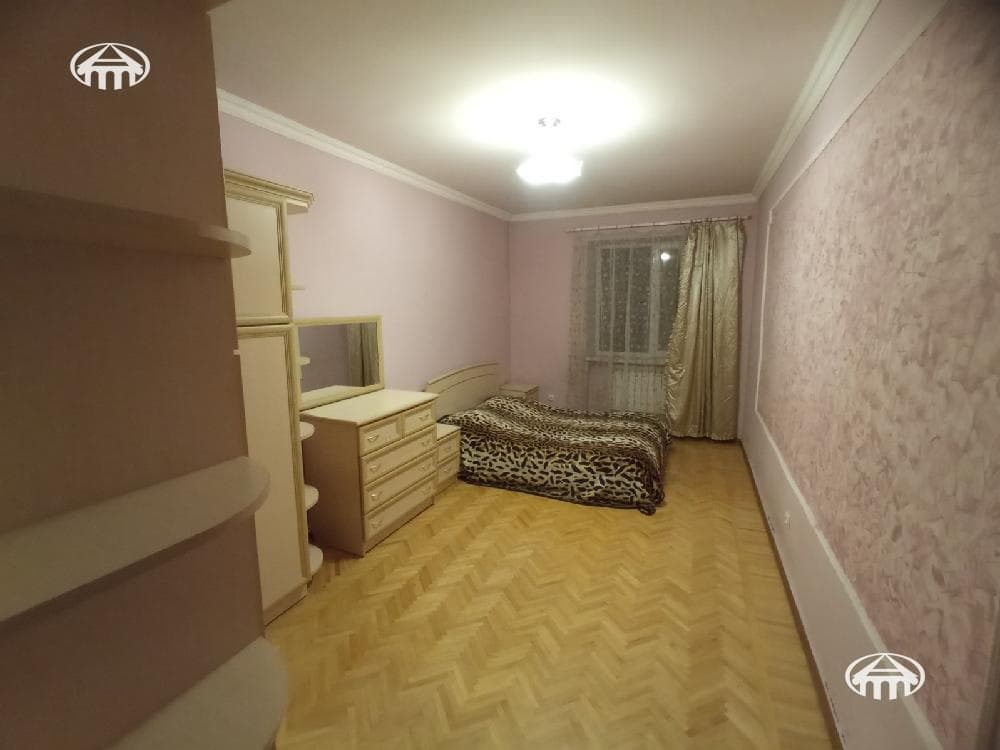 Apartment · 2 rooms · 56 m² · Kentron