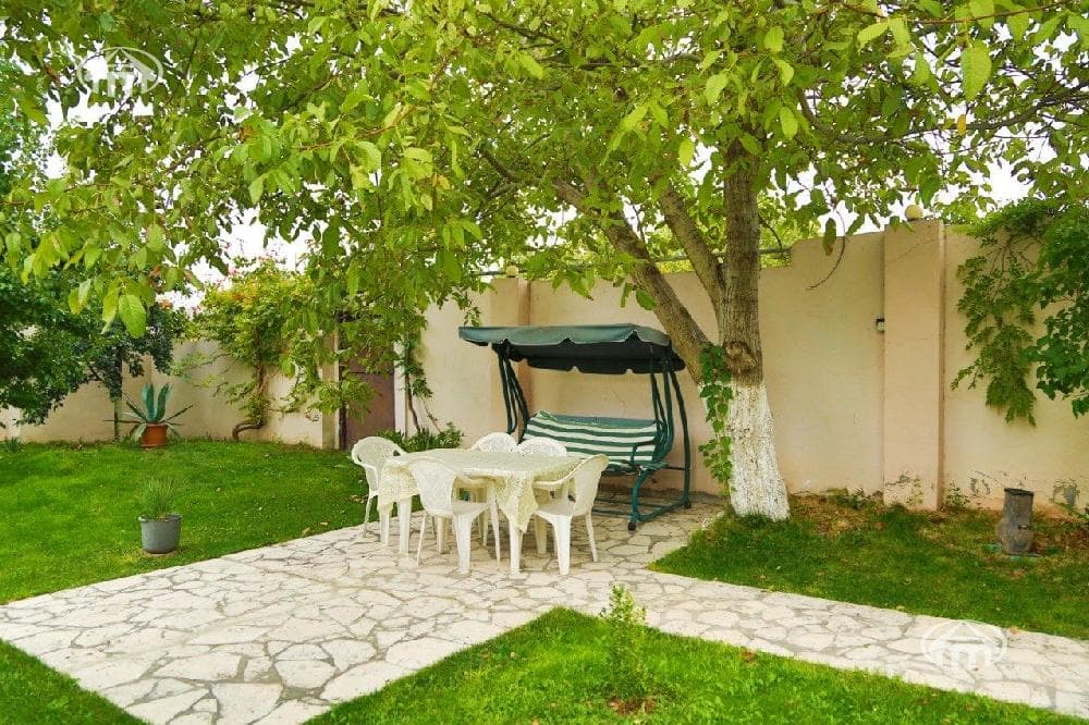 Mansion · 4 rooms · 360 m² · Ashtarak