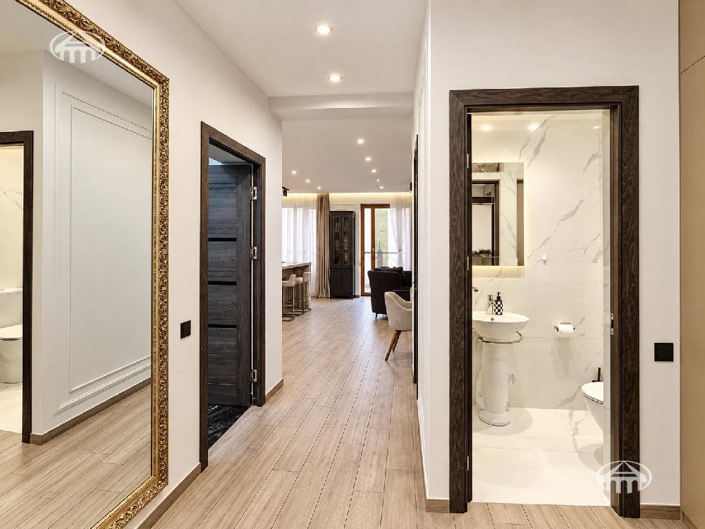 Թաունհաուս · 5 սեն. · 237 մ² · Դավթաշեն — Լուսանկար 4 / 25