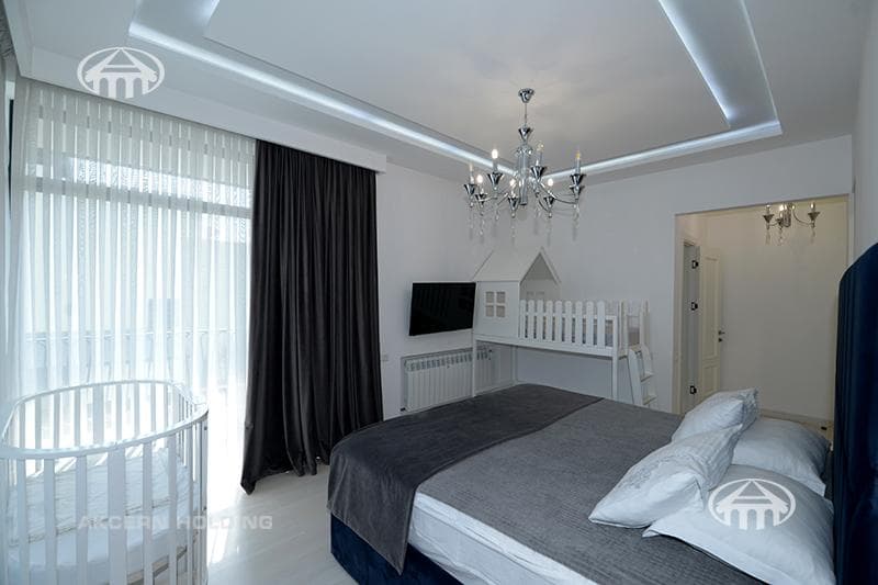 House · 6 rooms · 567 m² · Ajapnyak