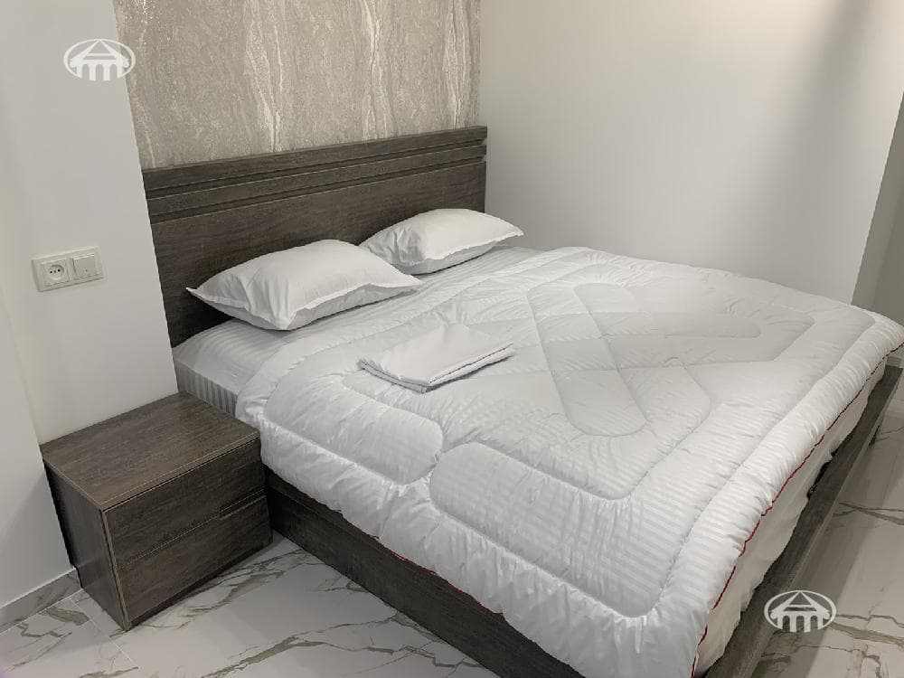 Apartment · 1 rooms · 43 m² · Kentron