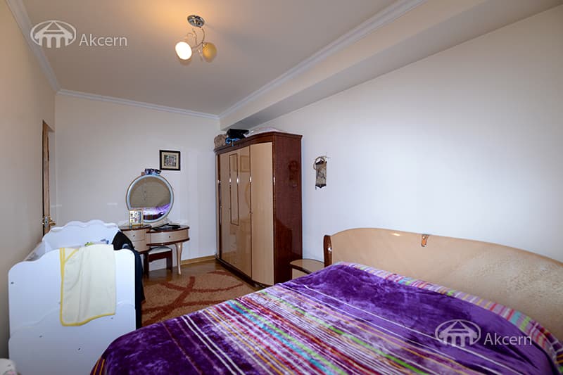 Квартира · 4 комн. · 155 м² · Арабкир