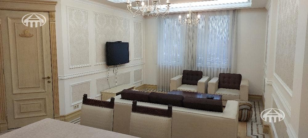 Квартира · 3 комн. · 85 м² · Кентрон