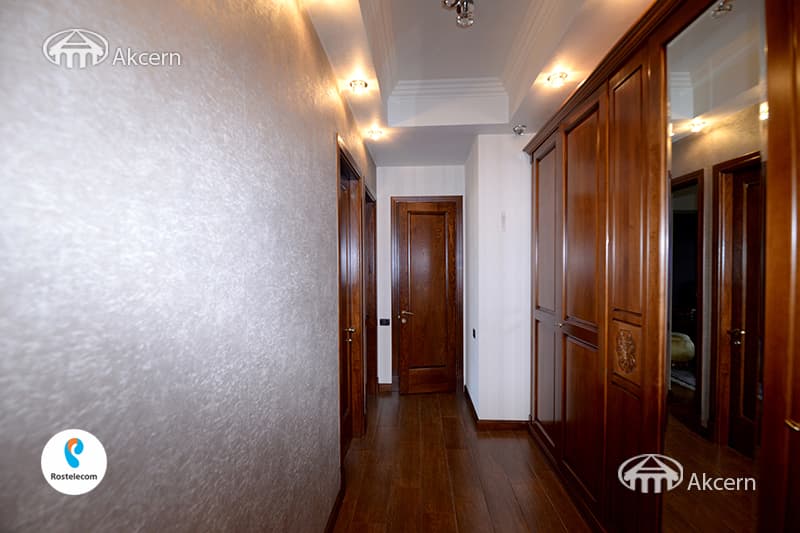 Квартира · 4 комн. · 190 м² · Арабкир