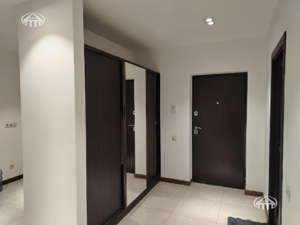Apartment · 4 rooms · 129 m² · Kentron