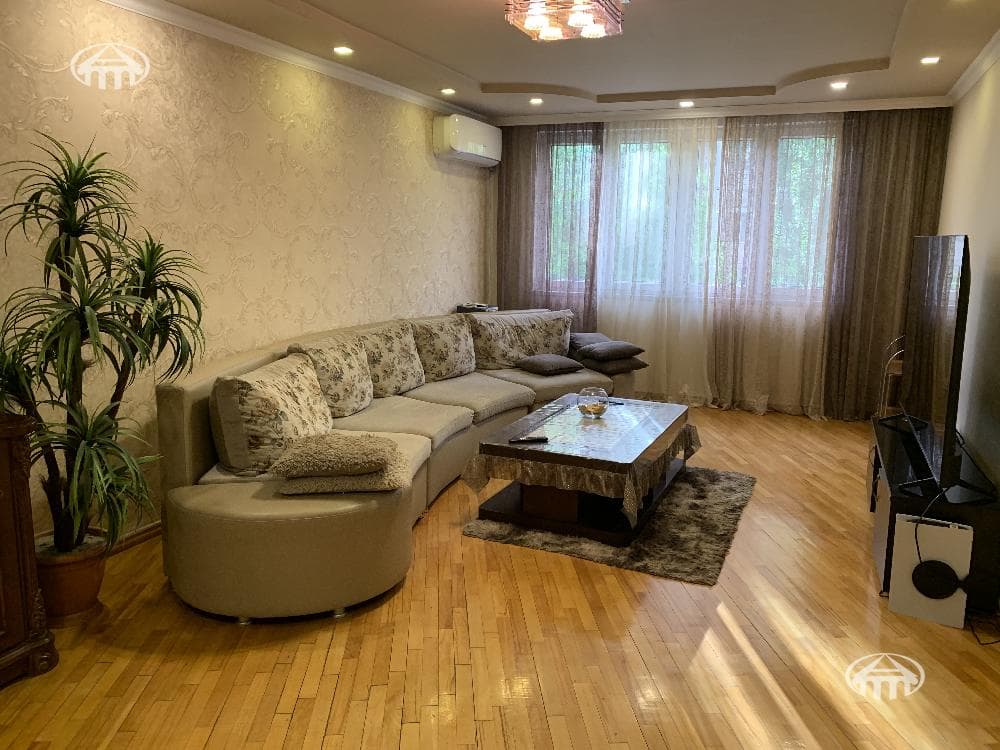 Квартира · 105 м² · Ереван