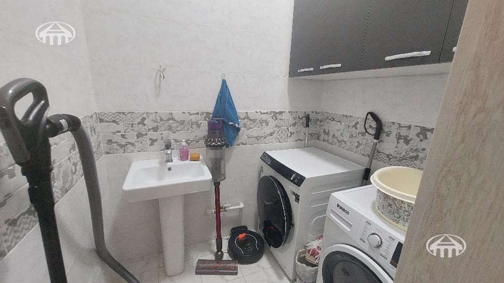 Mansion · 4 rooms · 292 m² · Qasax