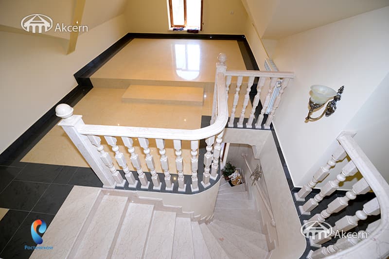 Mansion · 5 rooms · 586 m² · Avan — photo 20 / 34