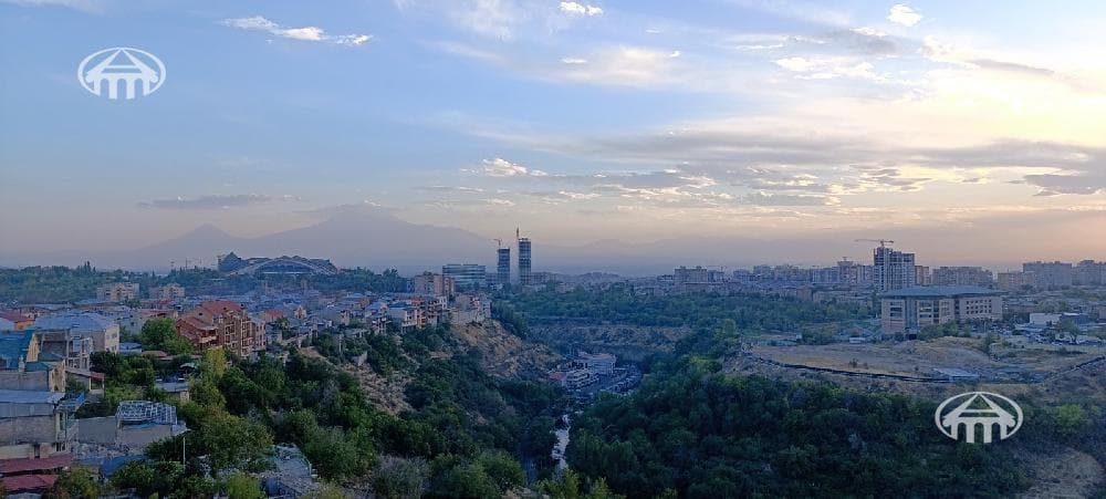 Apartment · 2 rooms · 82 m² · Arabkir